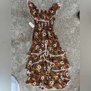 Shyanne Floral Print Ruffle Off-Shoulder Maxi Dress